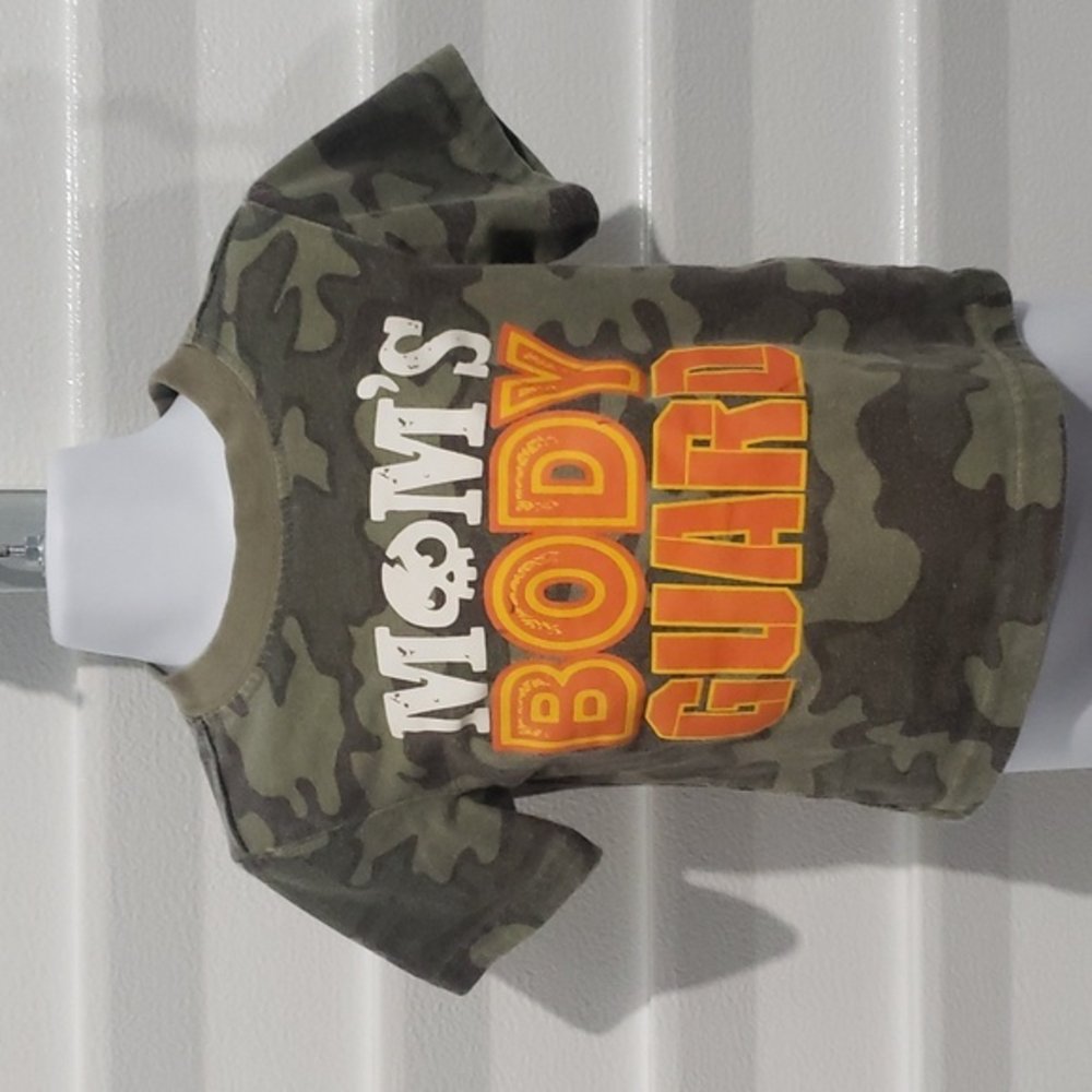 Wonder kids camo shirt size 12 months